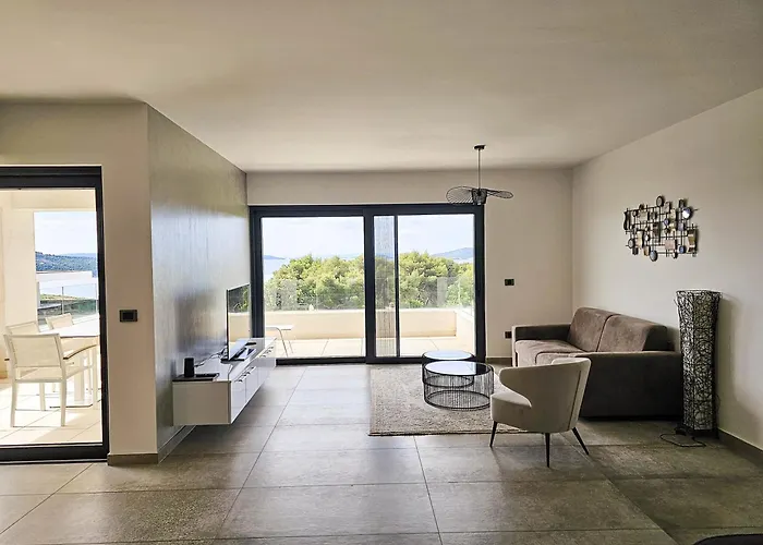 Luxury Apartments Baotic
