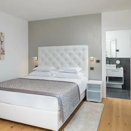 Luxury Apartments Baotic Trogir Exterior photo