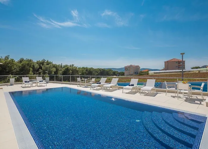 Luxury Apartments Baotic