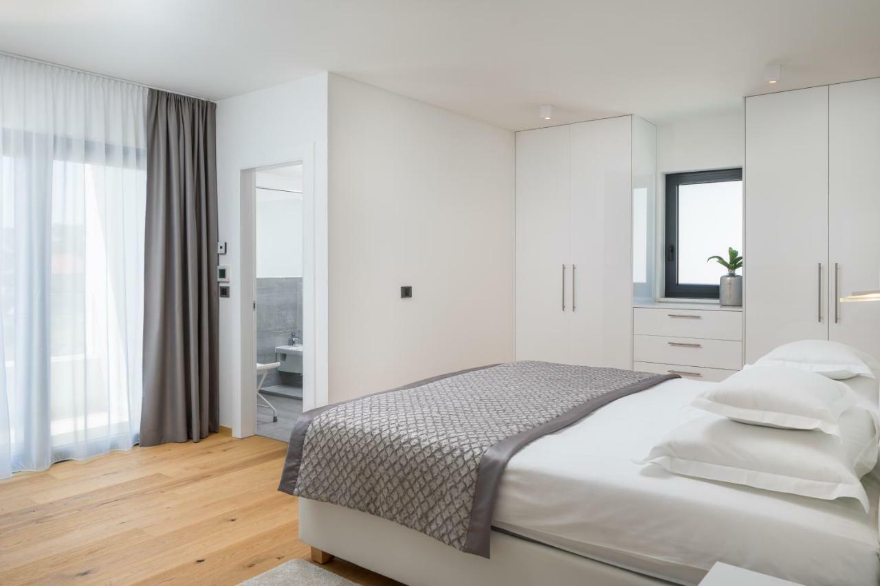 Luxury Baotic Apartment